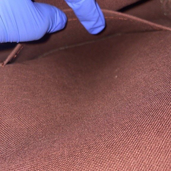 Sold♥️♥️♥️Authentic Louis Vuitton Monogram Favorite PM♥️ - Picture 14 of 16